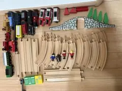 専用　BRIO 木製レールセット 車両 橋 トンネル 大量　おまけつき — image 1