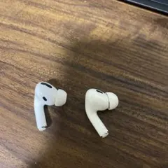 Apple AirPods Pro 代一と代ニ両方左側 — image 1