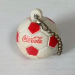 【Coca-Cola サッカーボール キーチェーン】 — image 1