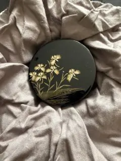 漆器 香合 花柄 黒色　米本匠伯　茶道具 — image 1