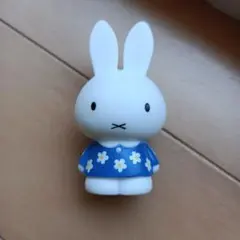 ミッフィー 花柄 ブルー ドレス フィギュア — image 1