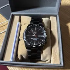 SEIKO5 黒い稲妻 SNKE03KC — image 1