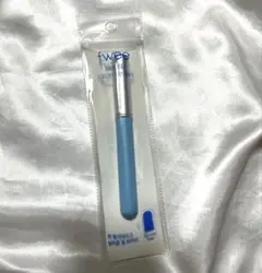 fwee Fingerlike Silicone Lip Brush — image 1