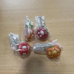サンリオキャラクターズ ベジタブルビスケット＆チャーム 4種 — image 1