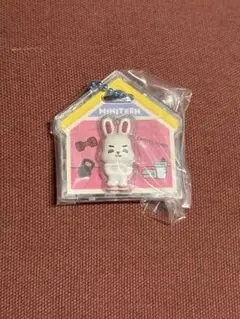 MINITEEN アクリルキーホルダー CHOITGHERRY — image 1