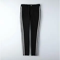 【Right-on】ライトオン　nobee 楽伸びスキニーパンツ　ブラック　S — image 1