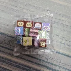 ちいかわ チロルチョコ 詰め合わせ — image 1