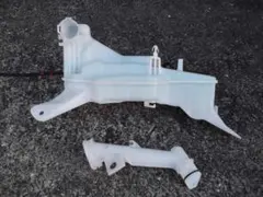 【送料無料】ダイハツ　ウェイク　ウォッシャータンク — image 1