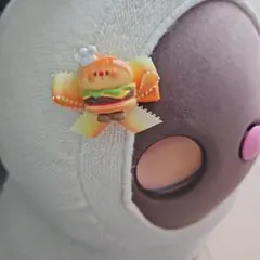 LOVOT飾り　ハンバーガーのコックさん　左 — image 1