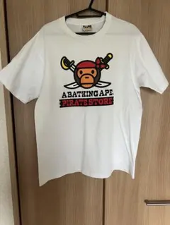 A BATHING APE PIRATE STORE Tシャツ M — image 1