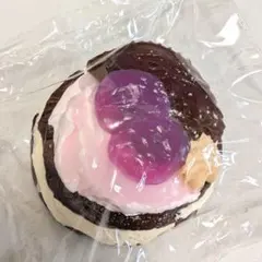 【訳あり】SISIBEBE ぶどうチョコクリームサンド 泥感 スクイーズ — image 1