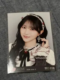 =LOVE イコラブ 野口衣織 生写真 ヨリ レコ大衣装 — image 1