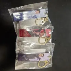 羽生結弦 アクリルキーホルダー 3種セット — image 1