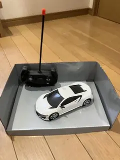 HONDA NSX ホワイト ラジコンカー リモコン付き — image 1