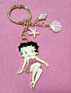 Betty Boop 貝殻バックチャームキーホルダー — image 1