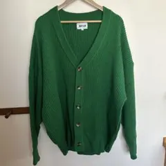 リブ編み 緑 カーディガン 前面ボタン付き — image 1