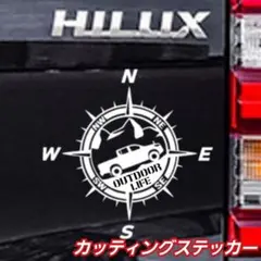 ハイラックス 乗りにオススメ❗ 【Sサイズ】 アウトドア　コンパス ステッカー白 — image 1
