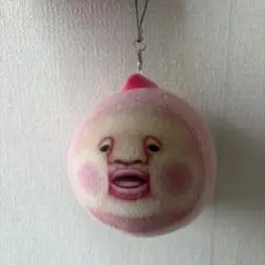 カクレモモジリ ヌクイーズ マスコット ぬいぐるみ — image 1