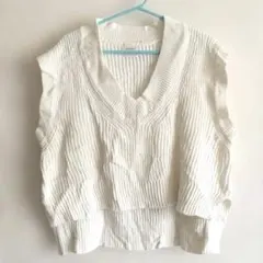 ニットベスト Vネック AMAIL — image 1