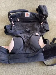 ergobaby 抱っこ紐 黒 — image 1