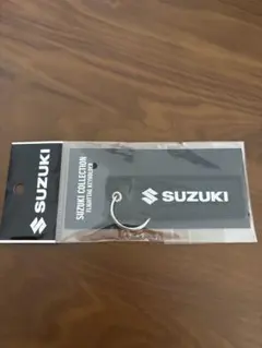 SUZUKI キーホルダー 黒 — image 1