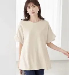 【新品】ベルーナ チュニックTシャツ フリル袖 M — image 1