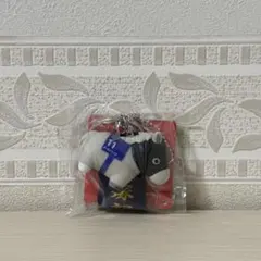 サラブレッド優勝レイ付きソフビフィギュアボールチェーン　ゴールドシップ タグ無し — image 1