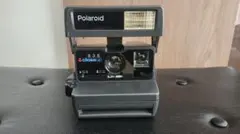 Polaroid 636 closeup インスタントカメラ 本体 — image 1