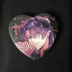 ウロ　乙女道士 缶バッジ ハート — image 1