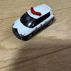 トミカ スズキ スイフト パトカー — image 1