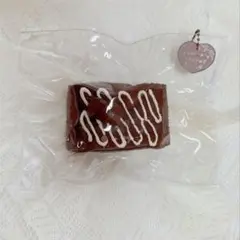 xiaorong シャロオン クマチョコレートケーキ スクイーズ — image 1