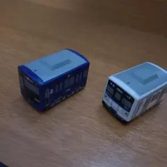 相鉄車両マニキュアプルバック式　ノーマル7000形　ネイビーブルー9000形 — image 1