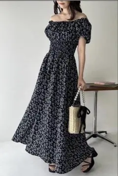 ナイスクラップ　花柄ワンピース　Sサイズ — image 1