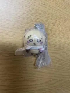ちいかわ たべものいっぱいマスコット3 ラッコ — image 1