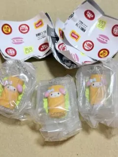 サンリオ キャラクターズ　なりきりお惣菜マスコット　マイメロディ 3コ — image 1