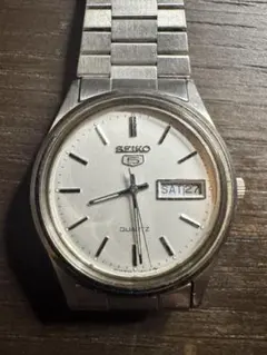 【希少クォーツ・稼働品】SEIKO 5 セイコー5 デイデイト シルバー — image 1