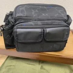 ダイワ ヒップバッグLT ブラック釣りエギングバスウエストバッグフィッシング — image 1