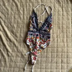 SHIEIN◆未使用品！シーイン◆水着　ワンピース　M — image 1