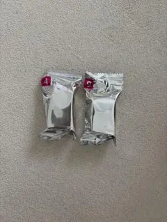 ちいかわチョコボックス　キーホルダー　2個セット — image 1