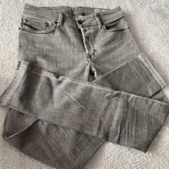 DIESEL SLEENKER グレー デニムパンツ — image 1