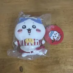 ちいかわレストラン ホール担当なマスコット ハチワレ — image 1