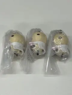 ちいかわ　たべものいっぱいマスコット3 ⭐️ラッコ３体　リーフレット付き — image 1