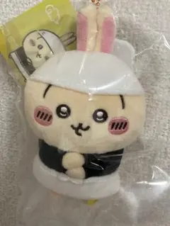 ちいかわ　ラーメン豚　店員さんなマスコット　うさぎ — image 1