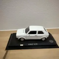 Volkswagen Golf GTI ミニカー — image 1