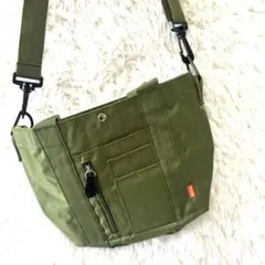 BEAMS ビームス未使用品　MＡ1 風ショルダーバッグ カーキ　ユニセックス — image 1