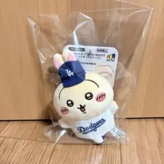 ちいかわ　ドジャース　うさぎ　マスコット — image 1