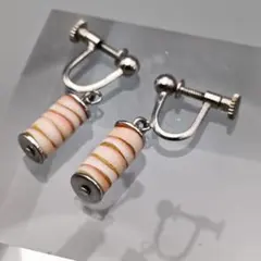 シェルディスクビーズ イヤリング ピンク系 — image 1