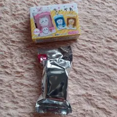 ちいかわ フィギュアキーホルダー 全9種　ラッコ — image 1