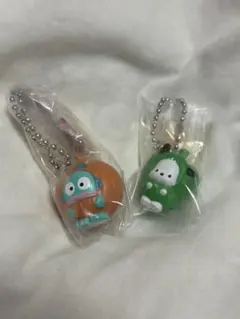 【新品未使用】サンリオキャラクターズ 野菜マスコットキーホルダー 2点セット — image 1