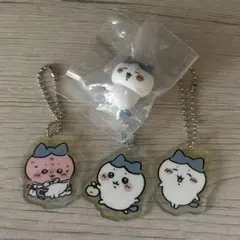ちいかわ ハチワレ アクリルキーホルダー ハグコット4 まとめ売り — image 1